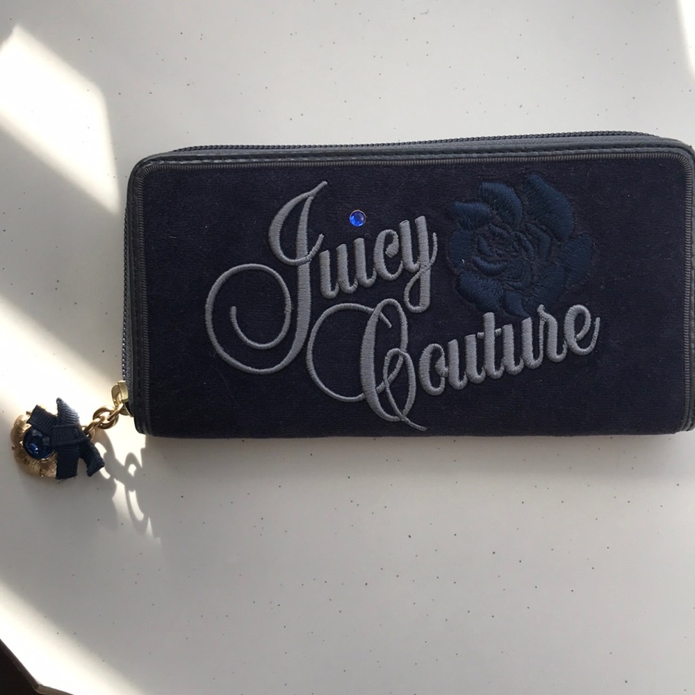 EUC Like New Juicy Couture Wallet